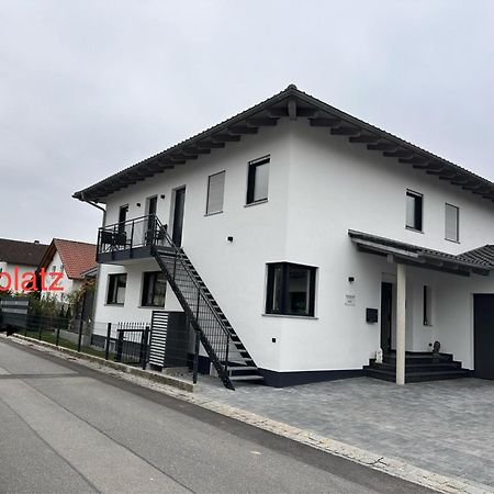 Ferienzimmer Frank, Self-Check-In Nach 21Uhr Niederalteich Exterior photo